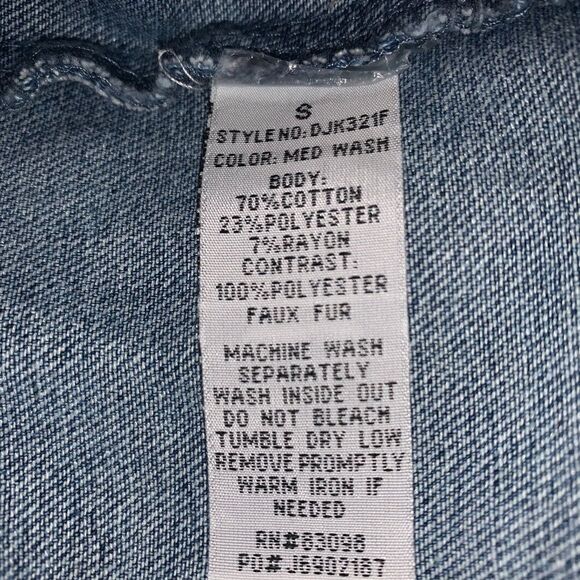 Ci Sono Juniors Distressed Denim Jacket - Picture 6 of 7